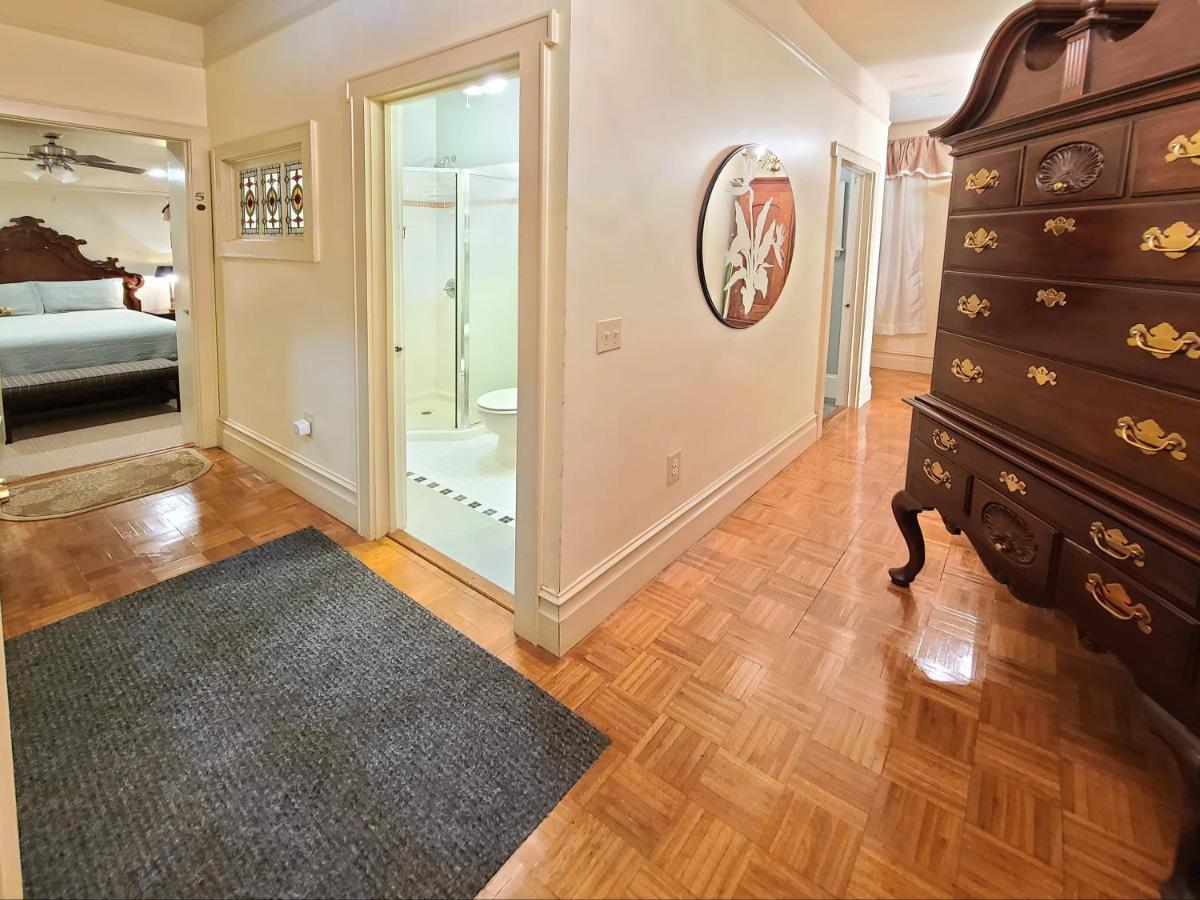 Lions Inn Bed & Breakfast New Orleans Bagian luar foto